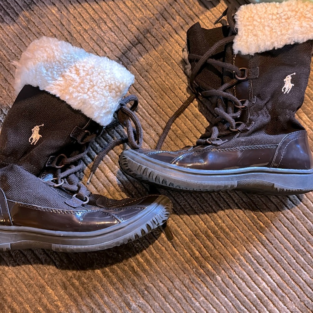 Worn once! Ralph Lauren Girls Snow Boots Size 3